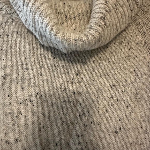 Burton durable goods wool knit turtle neck - Picture 3 of 4